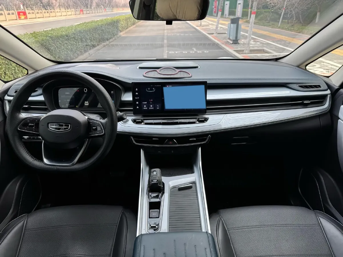 2025 Geely JiaJi 1.5T 181HP L4 7DCT,autocango,china used car exporter,china ev exporter,chinese used car exporter,chinese used ev exporter