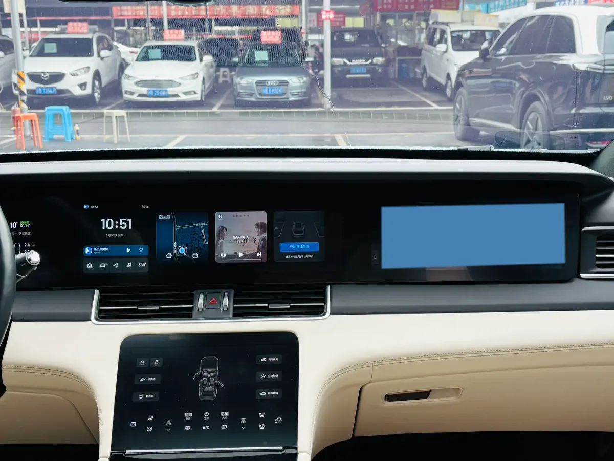 2021 Li ONE Range Extended 131HP REEV 40.5KWH,autocango,china used car exporter,china ev exporter,chinese used car exporter,chinese used ev exporter