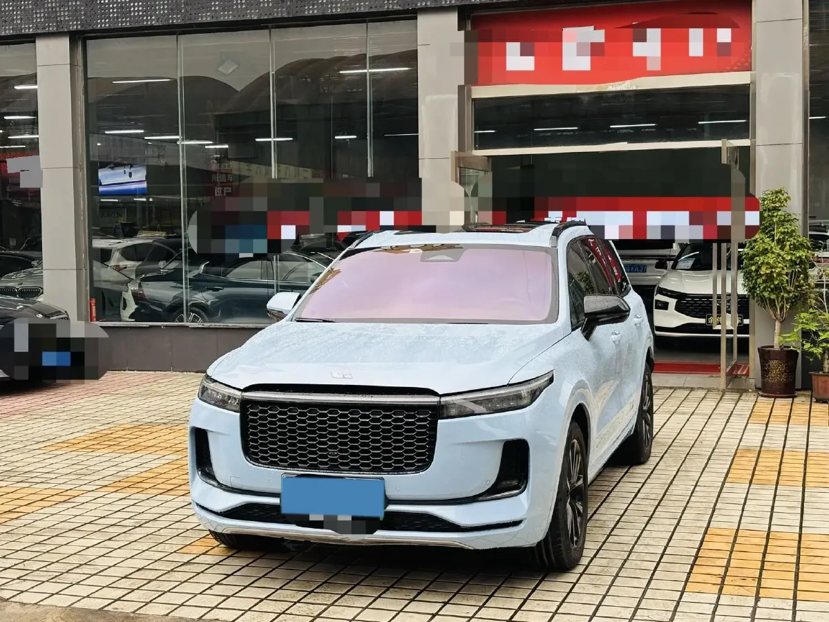2021 Li ONE Range Extended 131HP REEV 40.5KWH,autocango,china used car exporter,china ev exporter,chinese used car exporter,chinese used ev exporter