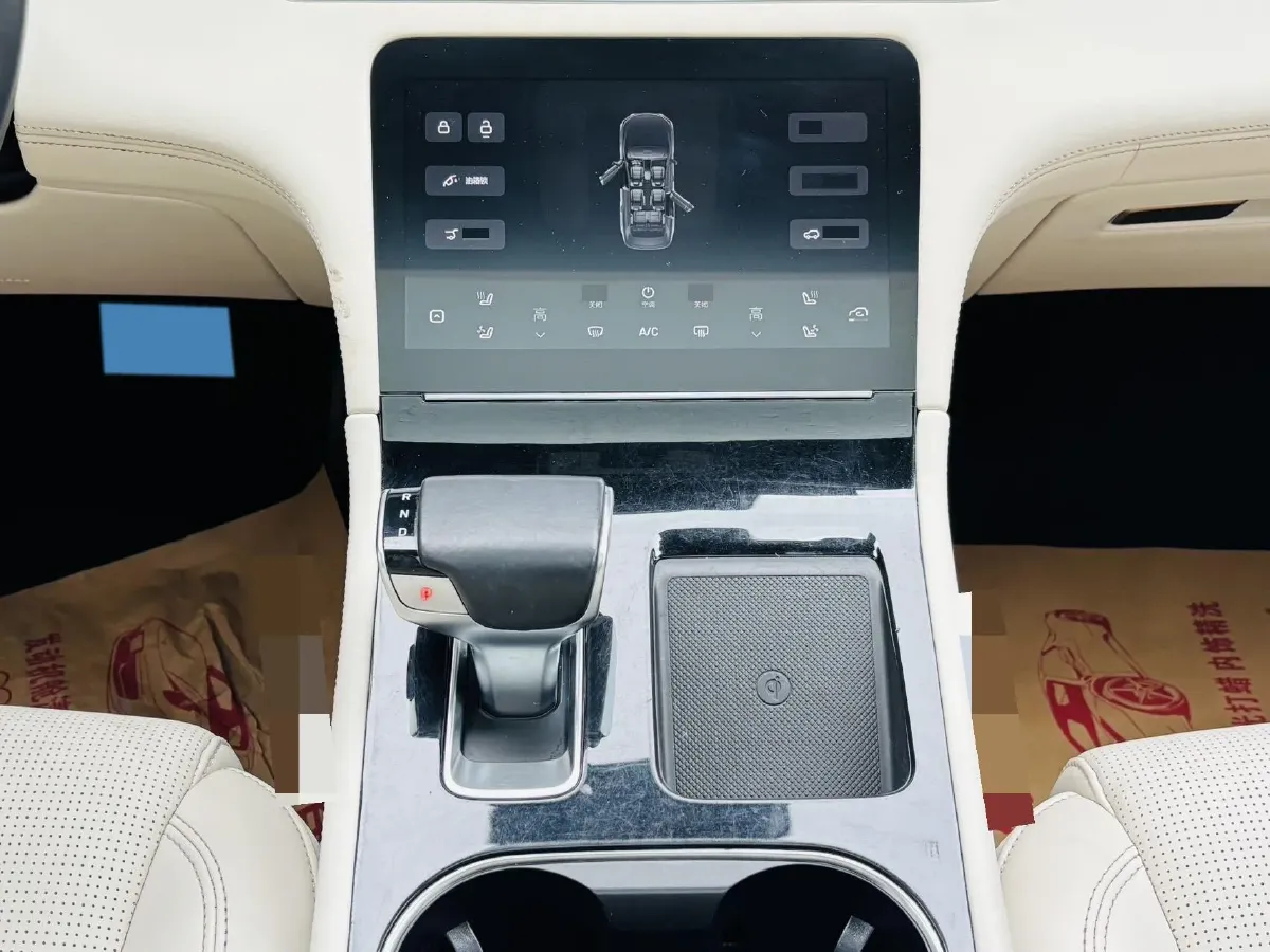 2021 Li ONE Range Extended 131HP REEV 40.5KWH,autocango,china used car exporter,china ev exporter,chinese used car exporter,chinese used ev exporter
