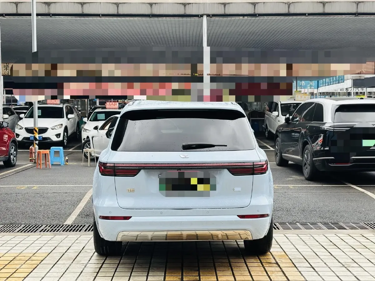 2021 Li ONE Range Extended 131HP REEV 40.5KWH,autocango,china used car exporter,china ev exporter,chinese used car exporter,chinese used ev exporter