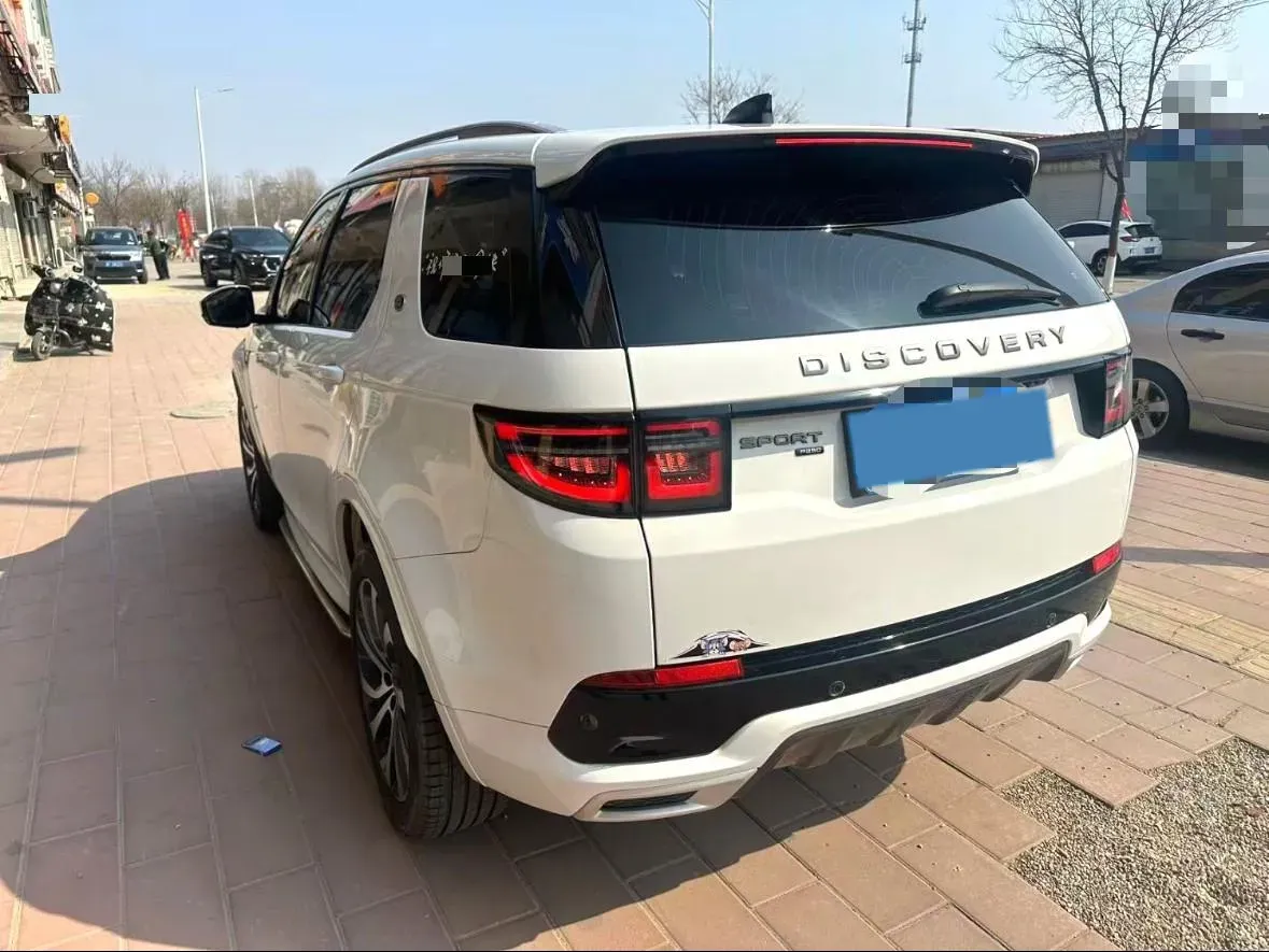 2022 Land Rover Discovery Sport 2.0T 249HP L4 9AT,autocango,china used car exporter,china ev exporter,chinese used car exporter,chinese used ev exporter
