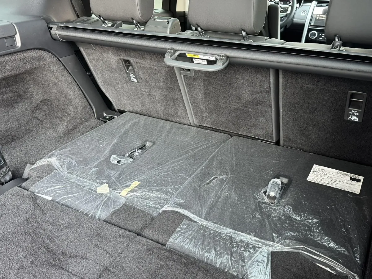 2023 Land Rover Discovery 3.0T 360HP L6 8AT,autocango,china used car exporter,china ev exporter,chinese used car exporter,chinese used ev exporter