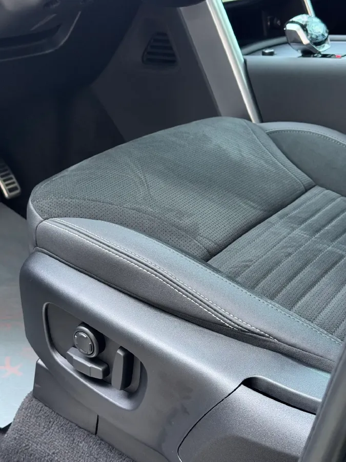 2023 Land Rover Discovery 3.0T 360HP L6 8AT,autocango,china used car exporter,china ev exporter,chinese used car exporter,chinese used ev exporter