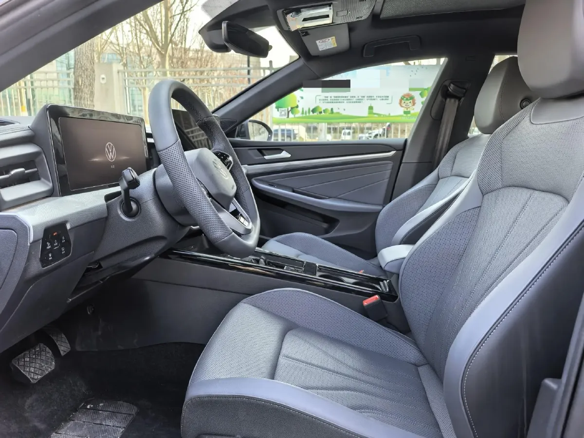 2026 Volkswagen Lamando 2.0T 220HP L4 7DCT,autocango,china used car exporter,china ev exporter,chinese used car exporter,chinese used ev exporter