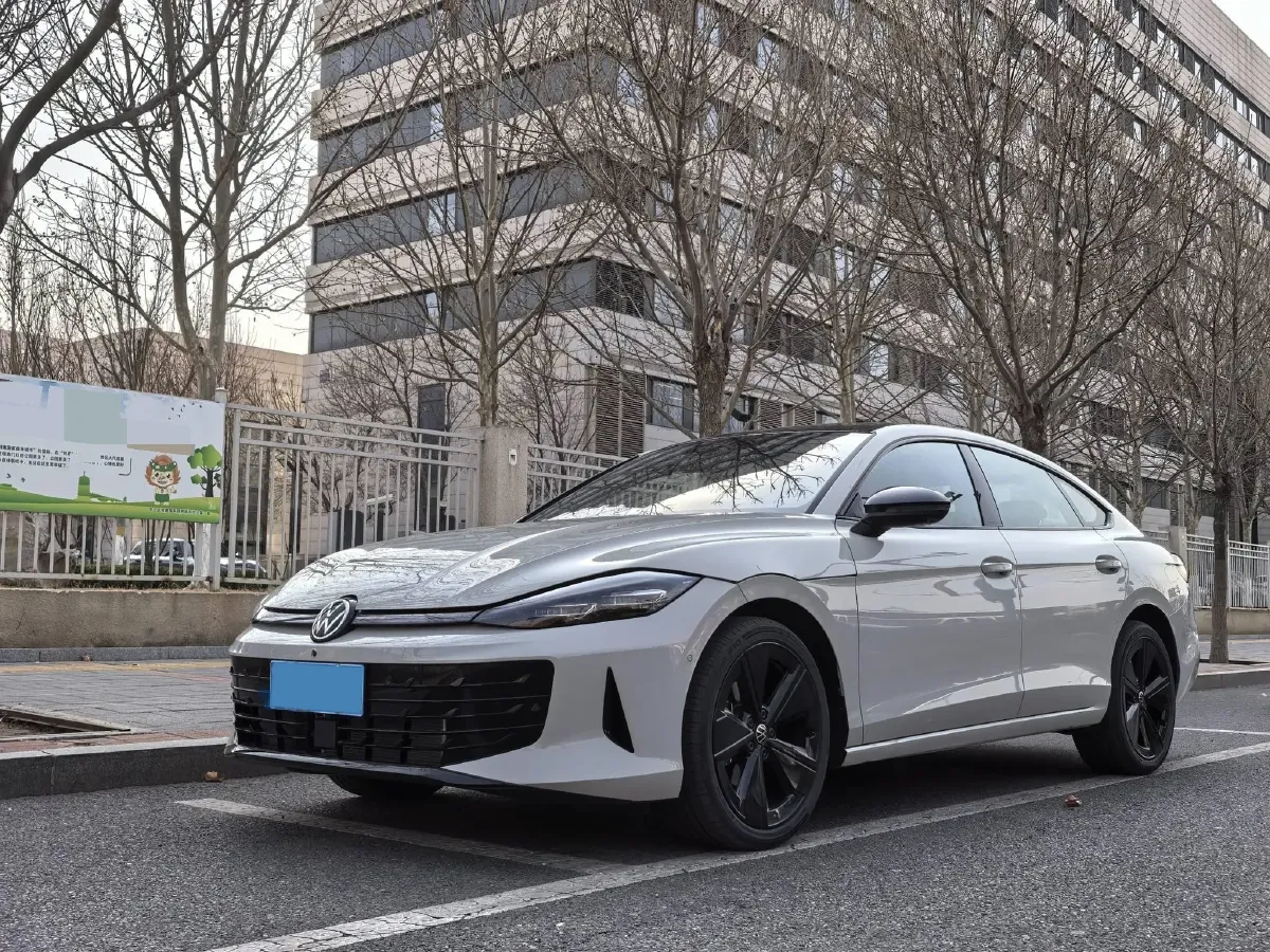 2026 Volkswagen Lamando 2.0T 220HP L4 7DCT,autocango,china used car exporter,china ev exporter,chinese used car exporter,chinese used ev exporter