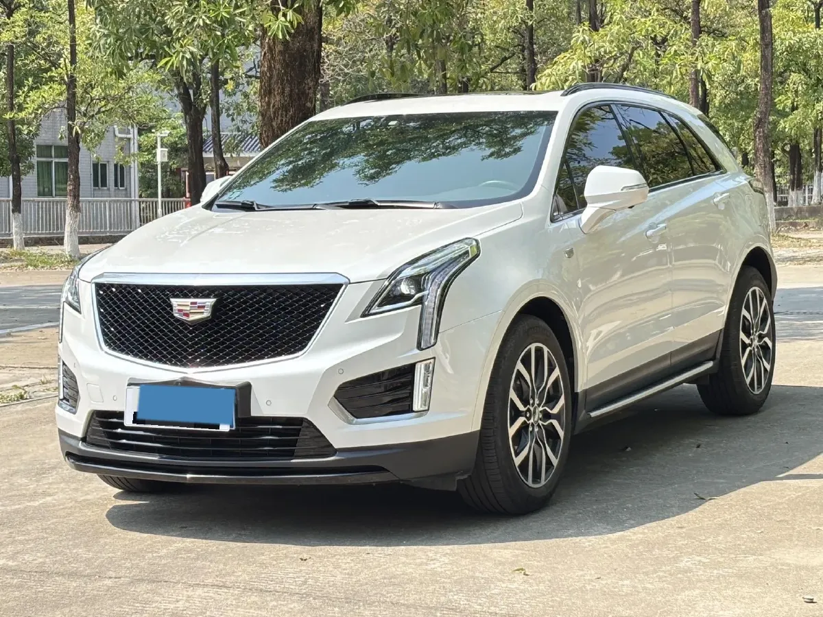 2022 Cadillac XT5 2.0T 237HP L4 9AT,autocango,china used car exporter,china ev exporter,chinese used car exporter,chinese used ev exporter