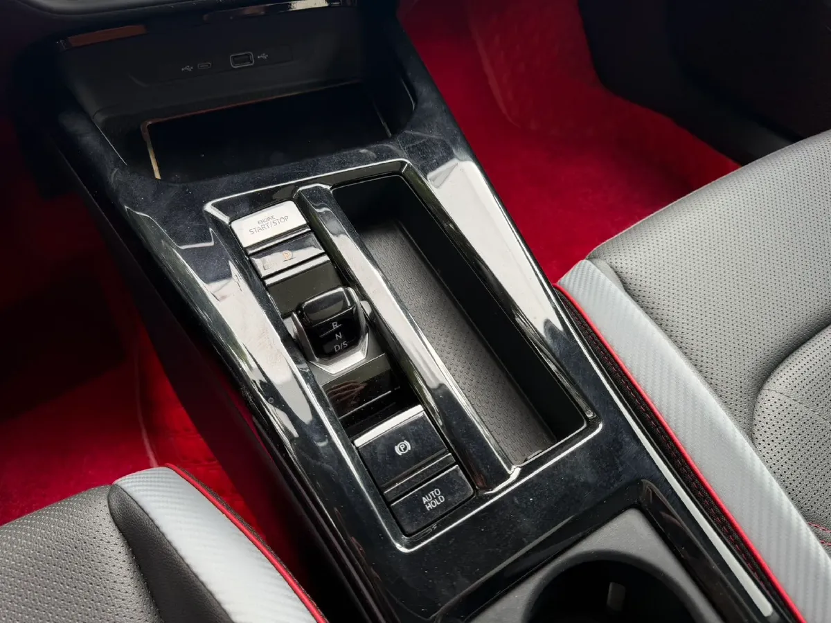 2024 Volkswagen Lamando 1.4T 150HP L4 7DCT,autocango,china used car exporter,china ev exporter,chinese used car exporter,chinese used ev exporter