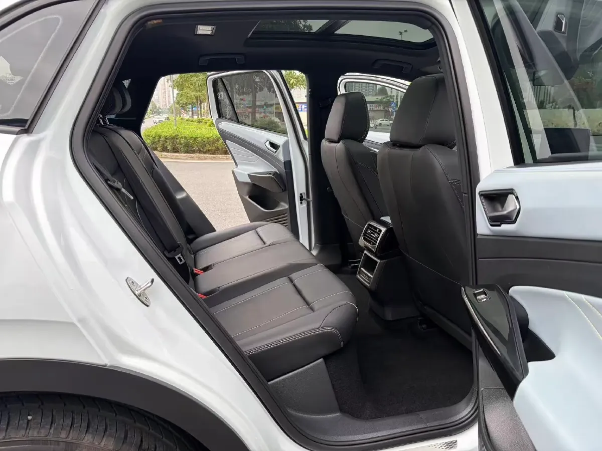 2022 Volkswagen ID.4 X BEV 83.4KWH,autocango,china used car exporter,china ev exporter,chinese used car exporter,chinese used ev exporter