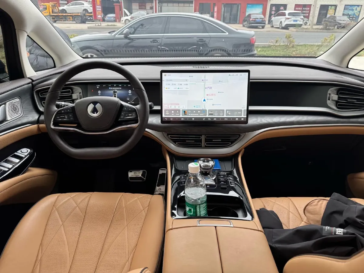 2024 Denza D9 1.5T 139HP L4 E-CVT PHEV 40KWH,autocango,china used car exporter,china ev exporter,chinese used car exporter,chinese used ev exporter