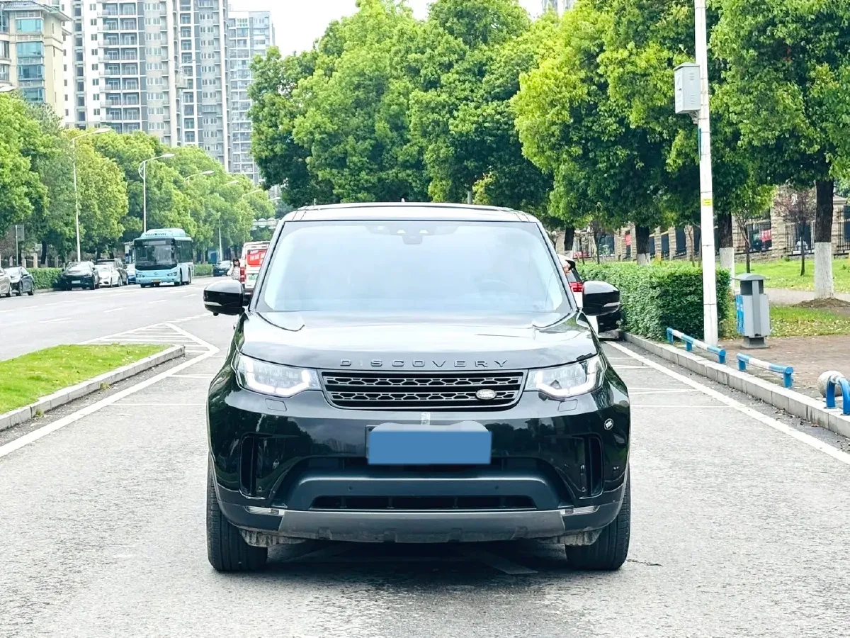 2017 Land Rover Discovery Sport 2.0T 241HP L4 9AT,autocango,china used car exporter,china ev exporter,chinese used car exporter,chinese used ev exporter