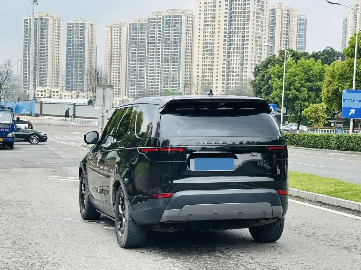 2017 Land Rover Discovery Sport 2.0T 241HP L4 9AT,autocango,china used car exporter,china ev exporter,chinese used car exporter,chinese used ev exporter