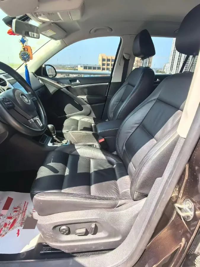 2015 Volkswagen Tiguan 1.8T 160HP L4 6AT,autocango,china used car exporter,china ev exporter,chinese used car exporter,chinese used ev exporter