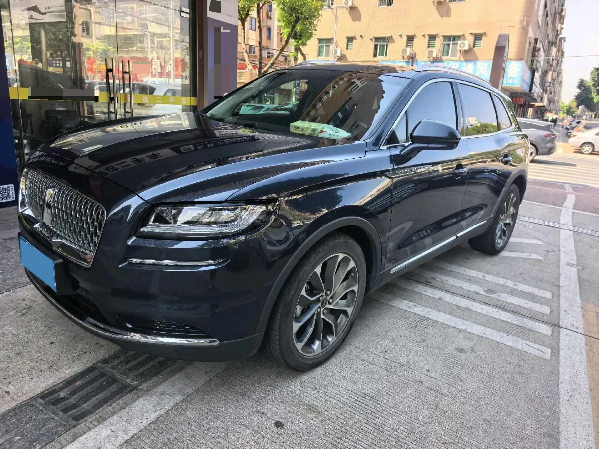 2021 Lincoln Nautilus 2.0T 245HP L4 8AT,autocango,china used car exporter,china ev exporter,chinese used car exporter,chinese used ev exporter