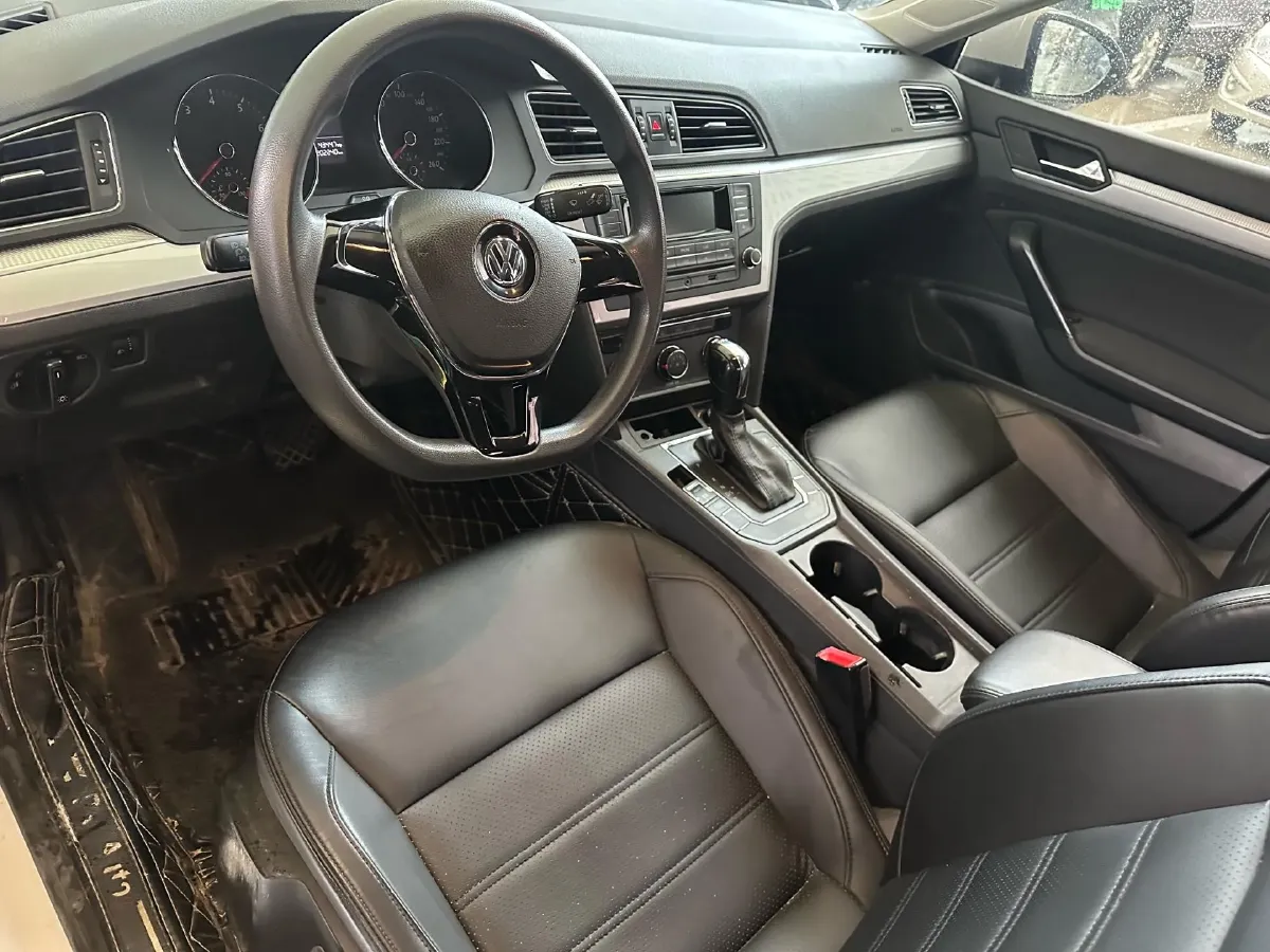 2017 Volkswagen Lamando 1.4T 131HP L4 7DCT,autocango,china used car exporter,china ev exporter,chinese used car exporter,chinese used ev exporter