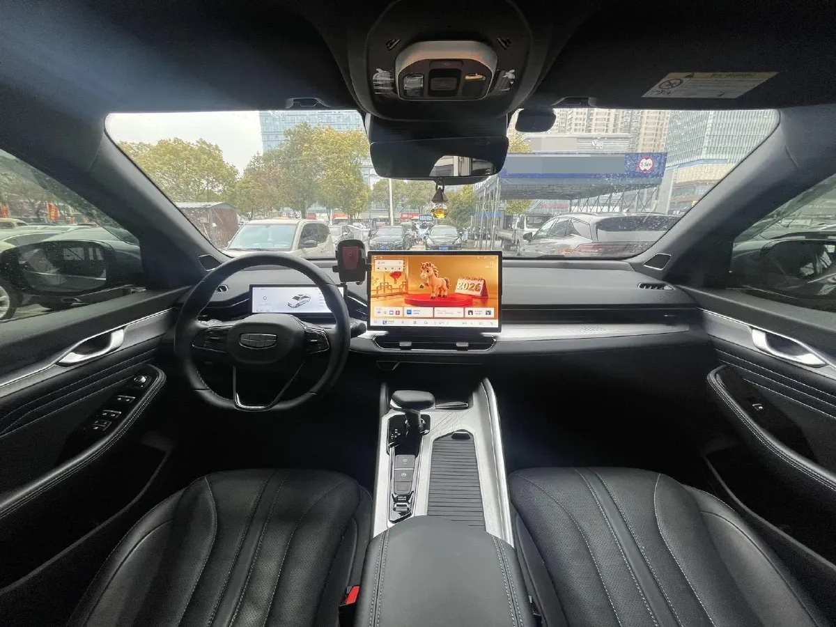 2025 Geely Preface 1.5T 181HP L4 7DCT,autocango,china used car exporter,china ev exporter,chinese used car exporter,chinese used ev exporter