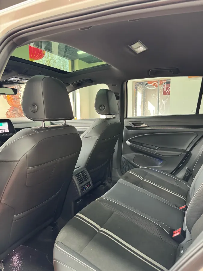 2021 Volkswagen Golf 1.4T 150HP L4 7DCT,autocango,china used car exporter,china ev exporter,chinese used car exporter,chinese used ev exporter