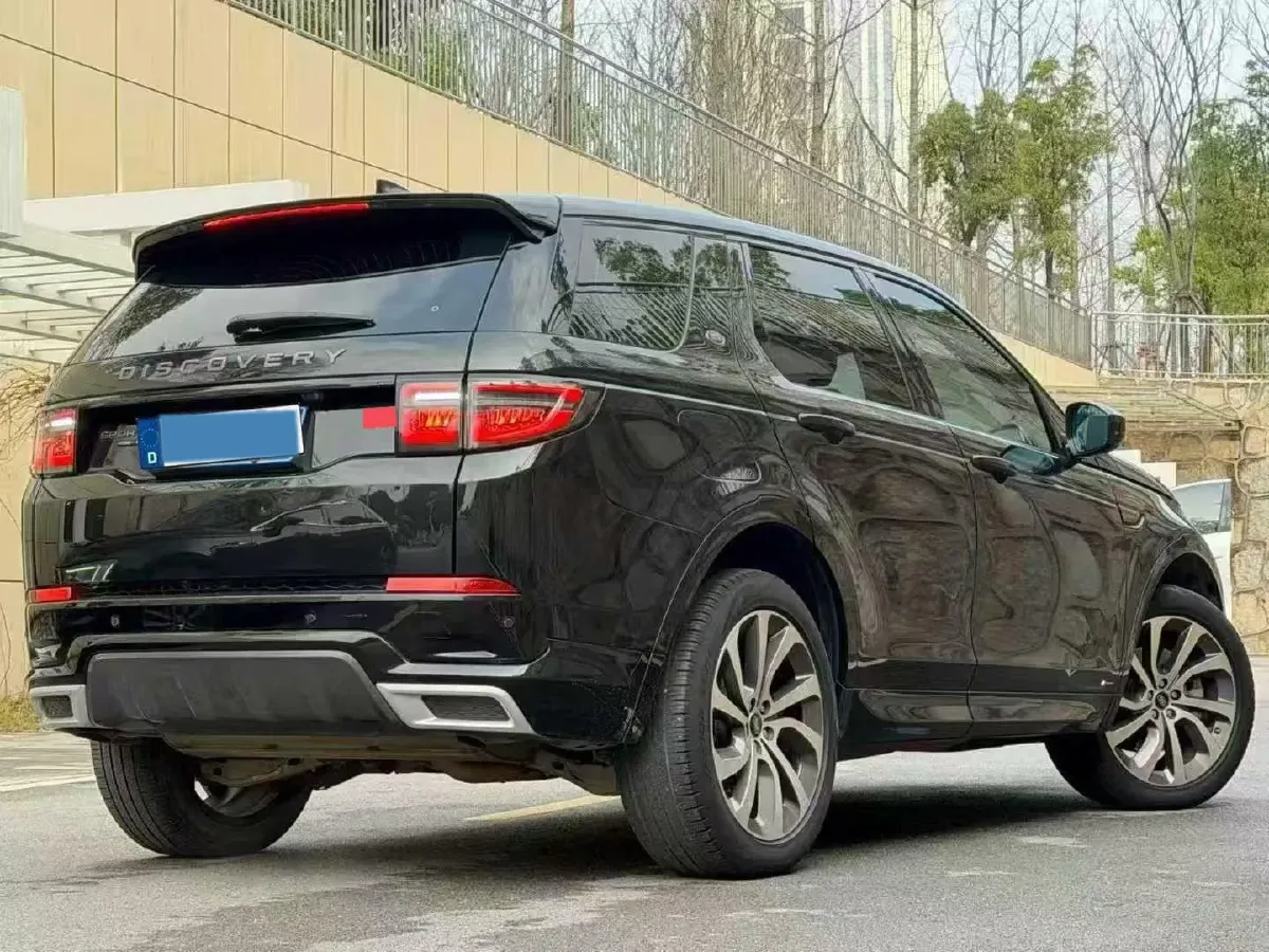 2020 Land Rover Discovery Sport 2.0T 249HP L4 9AT,autocango,china used car exporter,china ev exporter,chinese used car exporter,chinese used ev exporter