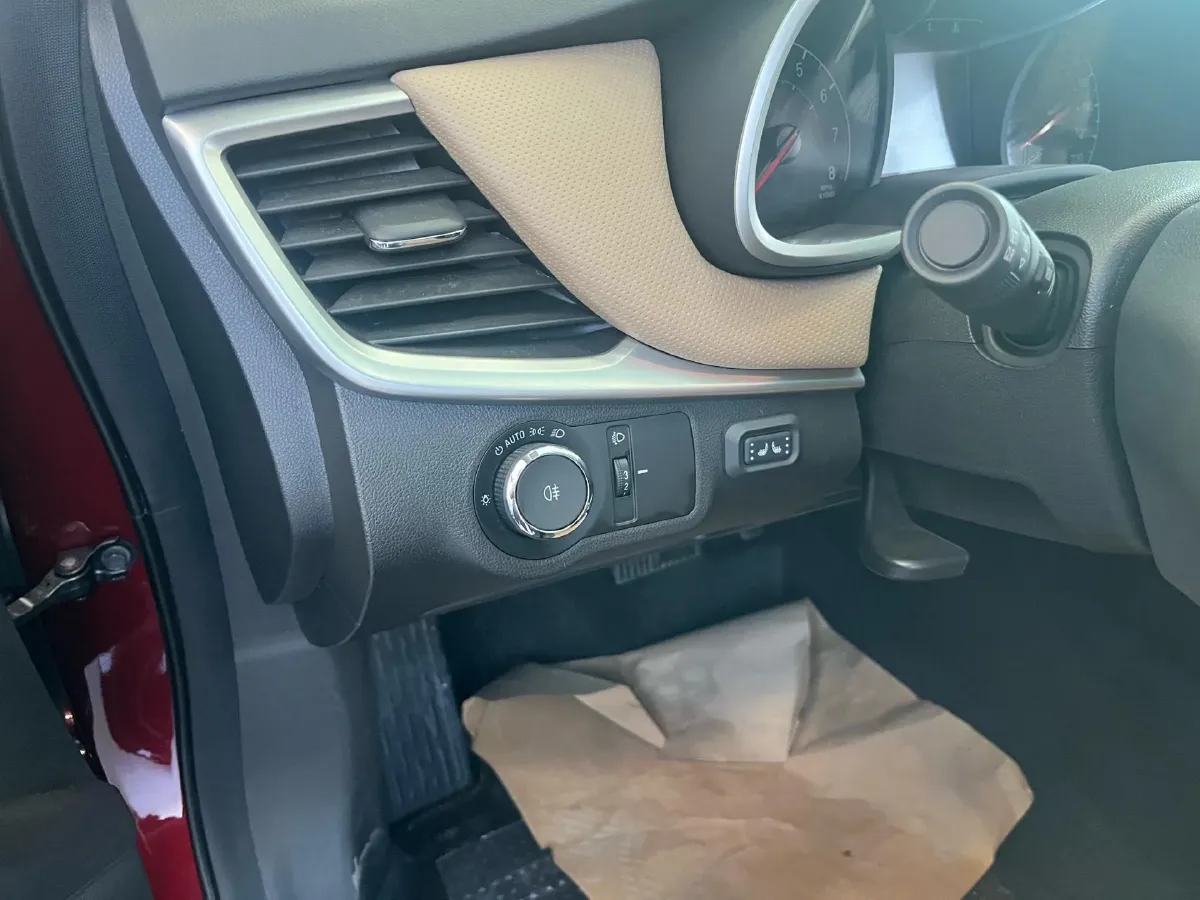 2023 Chevrolet Monza 1.5L 113HP L4 6DCT,autocango,china used car exporter,china ev exporter,chinese used car exporter,chinese used ev exporter