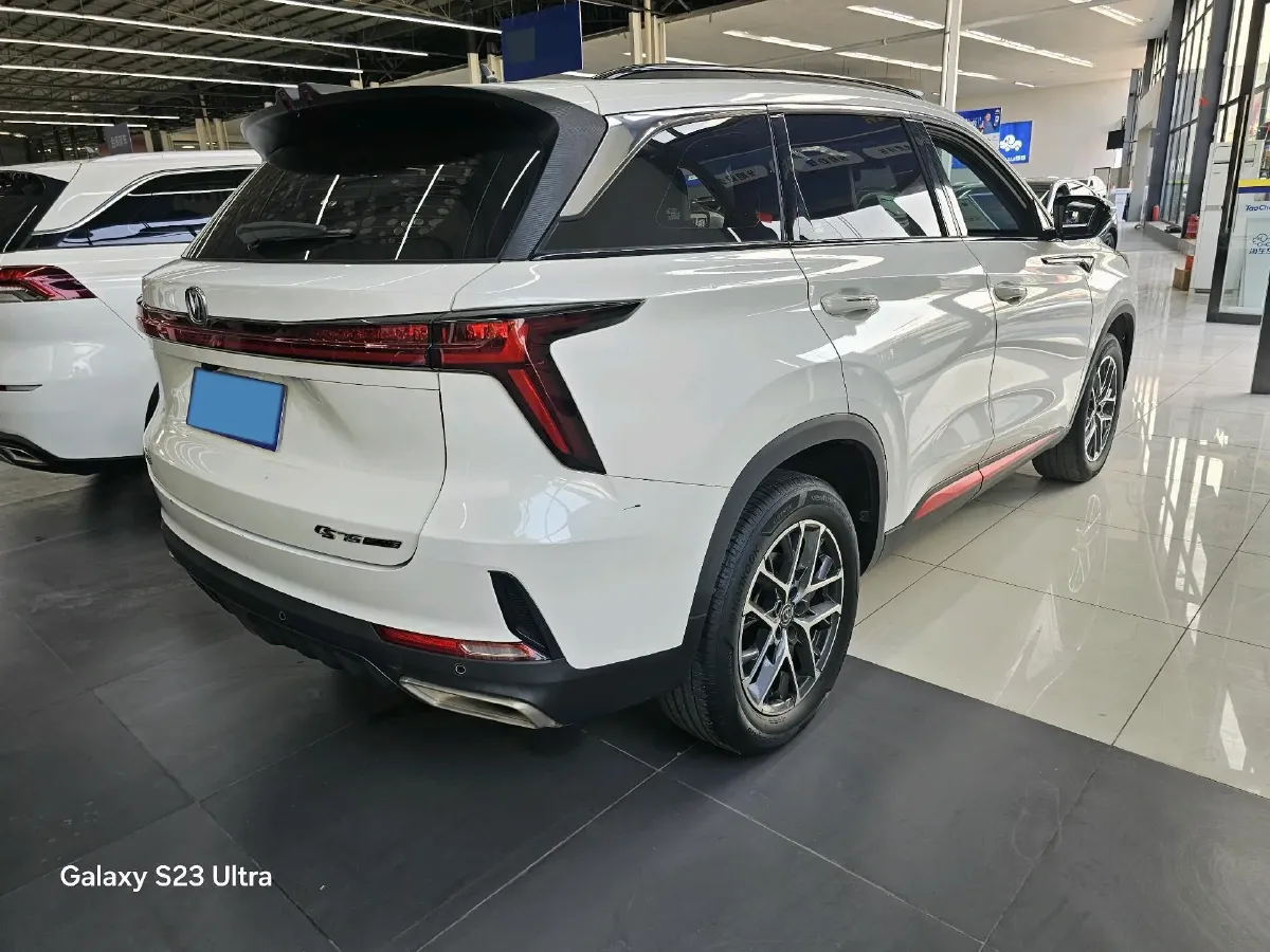 2022 ChangAn CS75 Plus 1.5T 178HP L4 6AT,autocango,china used car exporter,china ev exporter,chinese used car exporter,chinese used ev exporter