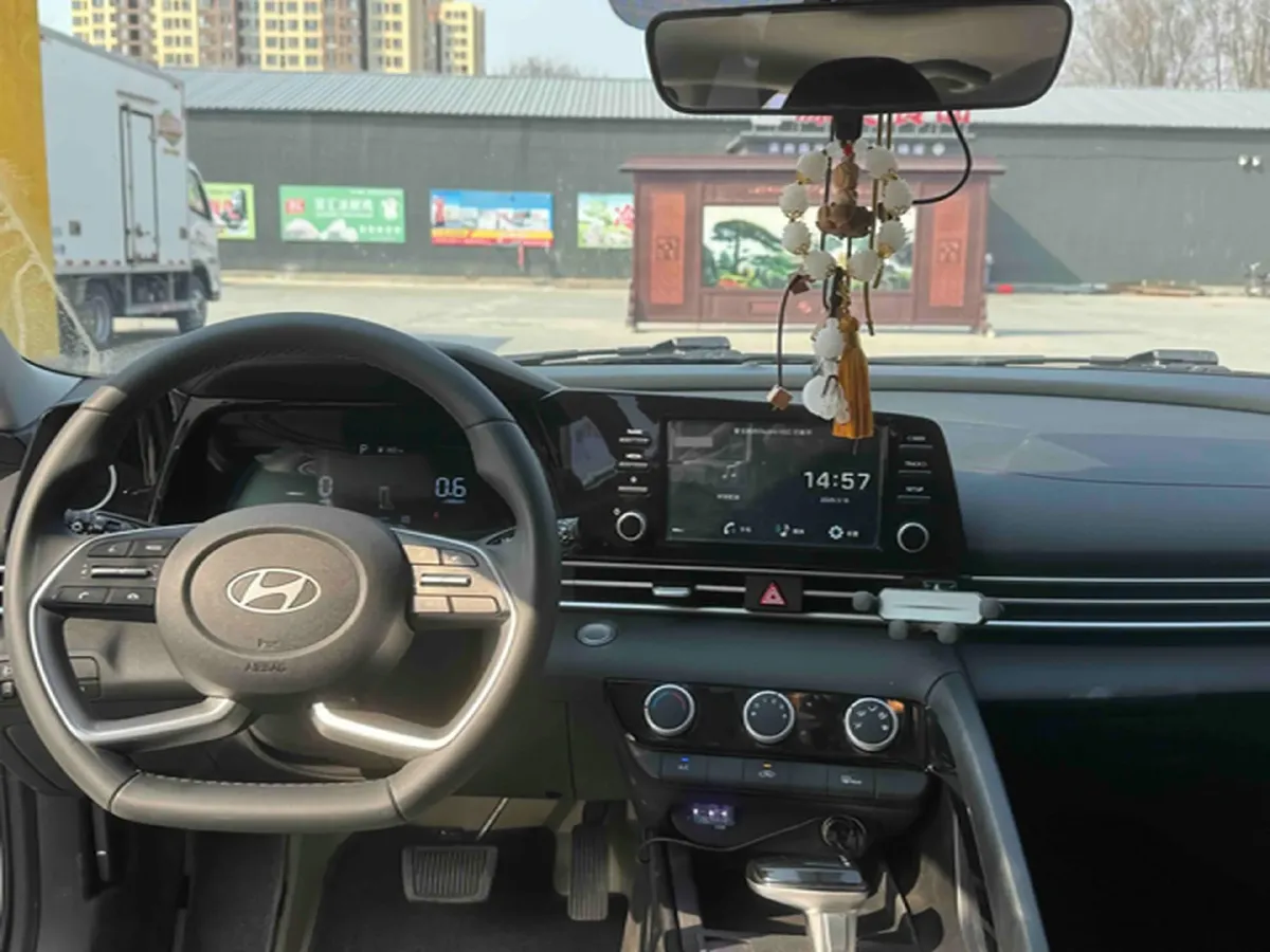 2023 Hyundai Elantra 1.5L 115HP L4 CVT,autocango,china used car exporter,china ev exporter,chinese used car exporter,chinese used ev exporter