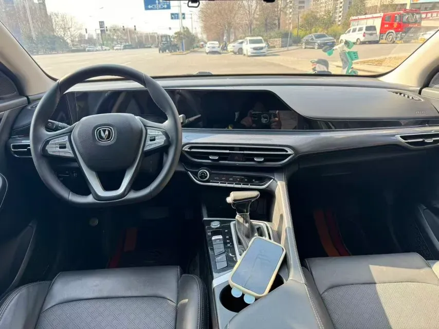 2020 ChangAn Eado 1.6L 128HP L4 CVT,autocango,china used car exporter,china ev exporter,chinese used car exporter,chinese used ev exporter