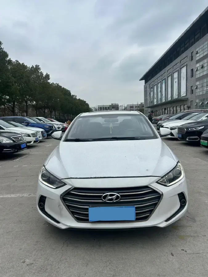 2016 Hyundai Elantra 1.6L 130HP L4 6AT,autocango,china used car exporter,china ev exporter,chinese used car exporter,chinese used ev exporter