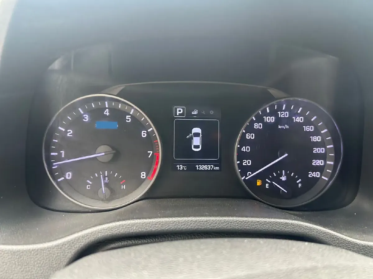 2016 Hyundai Elantra 1.6L 130HP L4 6AT,autocango,china used car exporter,china ev exporter,chinese used car exporter,chinese used ev exporter