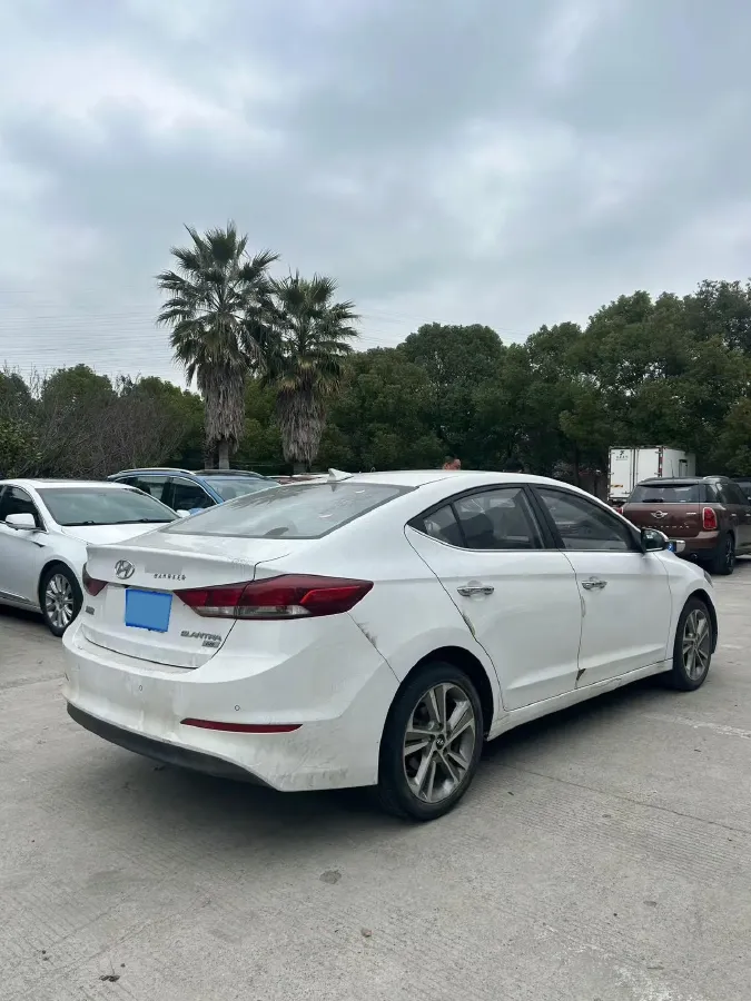 2016 Hyundai Elantra 1.6L 130HP L4 6AT,autocango,china used car exporter,china ev exporter,chinese used car exporter,chinese used ev exporter