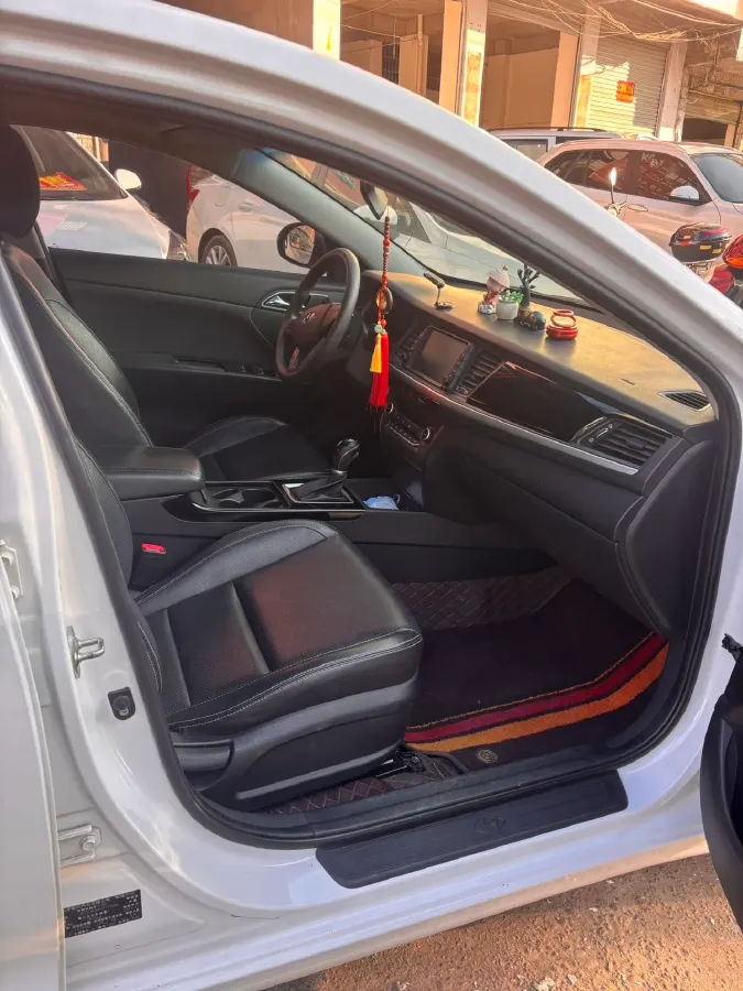 2017 Hyundai Mistra 1.6T 175HP L4 7DCT,autocango,china used car exporter,china ev exporter,chinese used car exporter,chinese used ev exporter