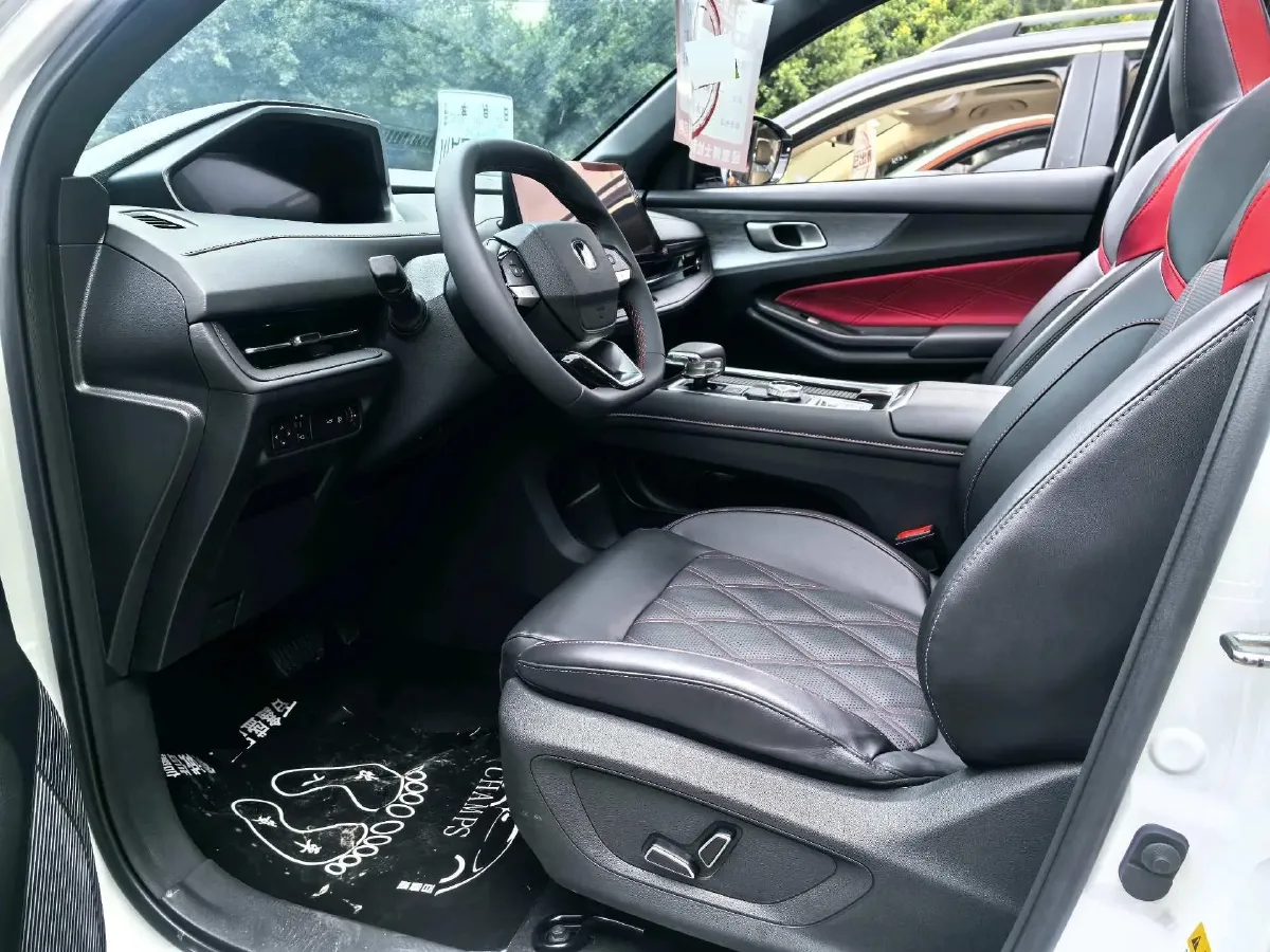 2024 ChangAn CS55 Plus 1.5T 188HP L4 7DCT,autocango,china used car exporter,china ev exporter,chinese used car exporter,chinese used ev exporter