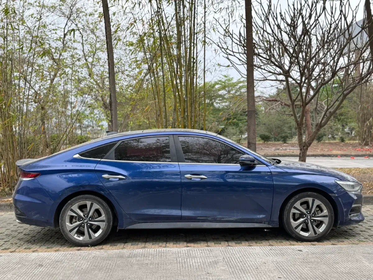 2019 Hyundai La Festa 1.6T 204HP L4 7DCT,autocango,china used car exporter,china ev exporter,chinese used car exporter,chinese used ev exporter