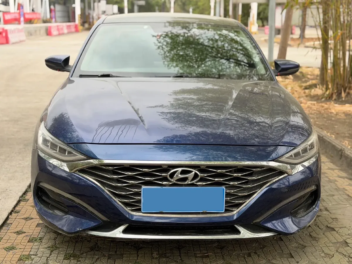 2019 Hyundai La Festa 1.6T 204HP L4 7DCT,autocango,china used car exporter,china ev exporter,chinese used car exporter,chinese used ev exporter