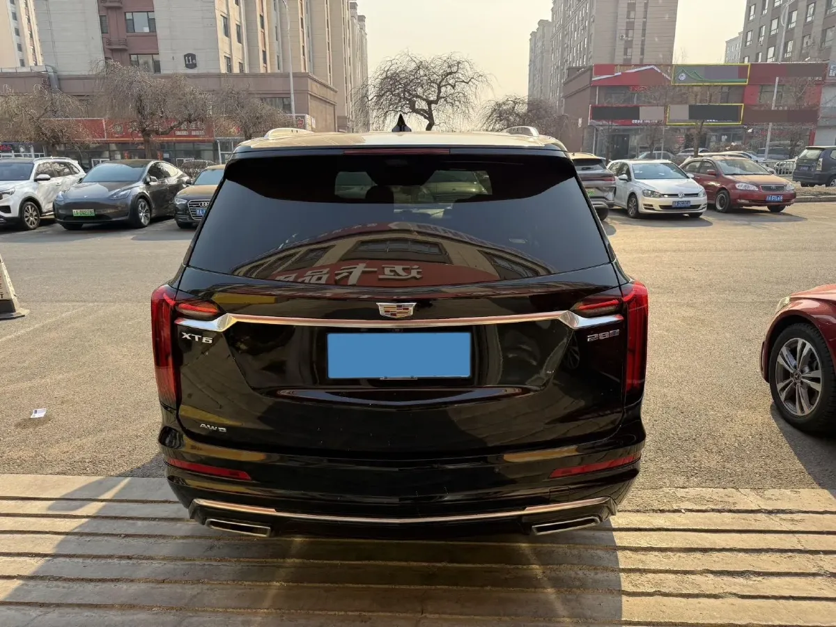2022 Cadillac XT6 2.0T 237HP L4 9AT,autocango,china used car exporter,china ev exporter,chinese used car exporter,chinese used ev exporter