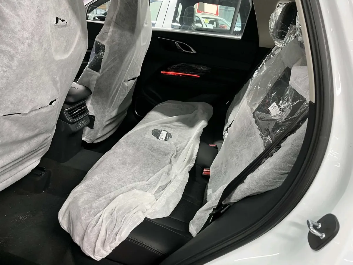 2024 HongQi HS3 1.5T 169HP L4 1DHT PHEV 18.4KWH,autocango,china used car exporter,china ev exporter,chinese used car exporter,chinese used ev exporter