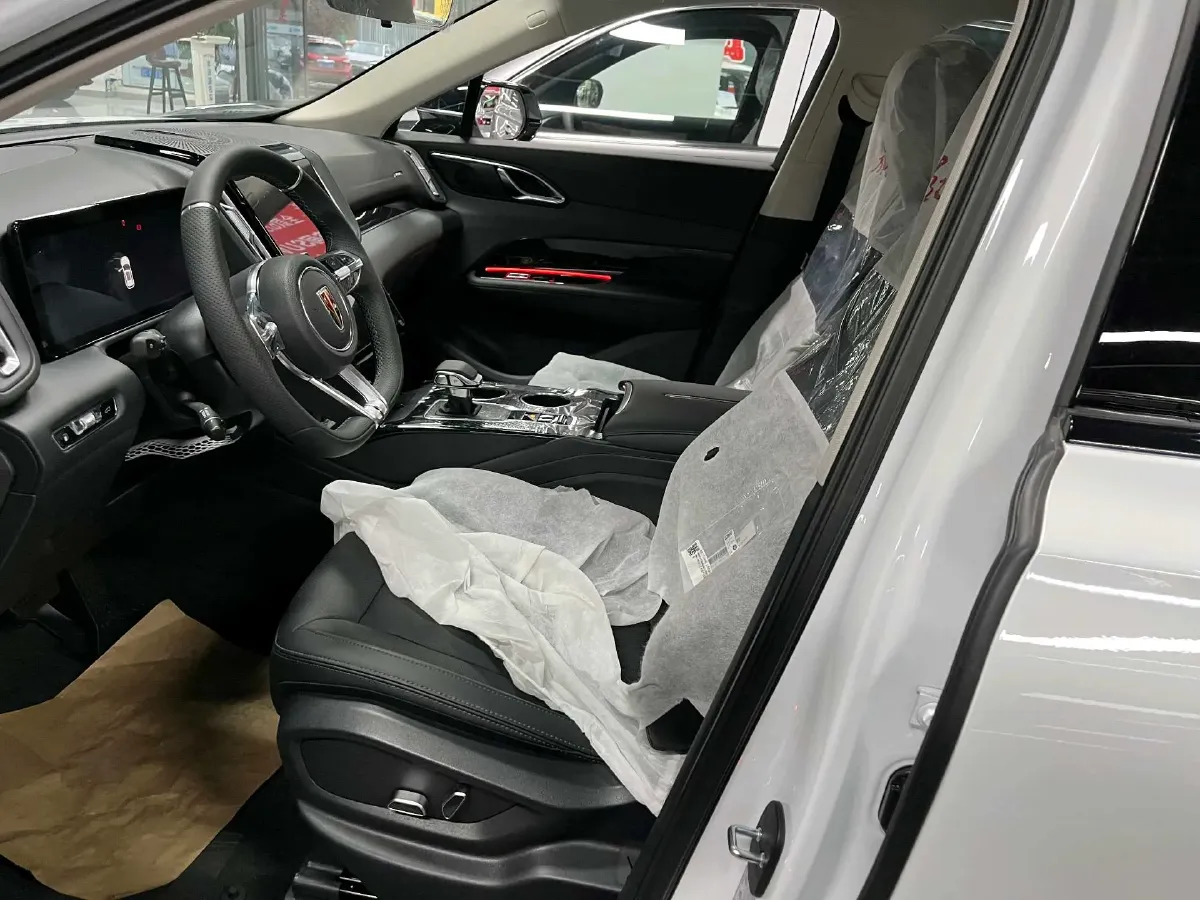 2024 HongQi HS3 1.5T 169HP L4 1DHT PHEV 18.4KWH,autocango,china used car exporter,china ev exporter,chinese used car exporter,chinese used ev exporter