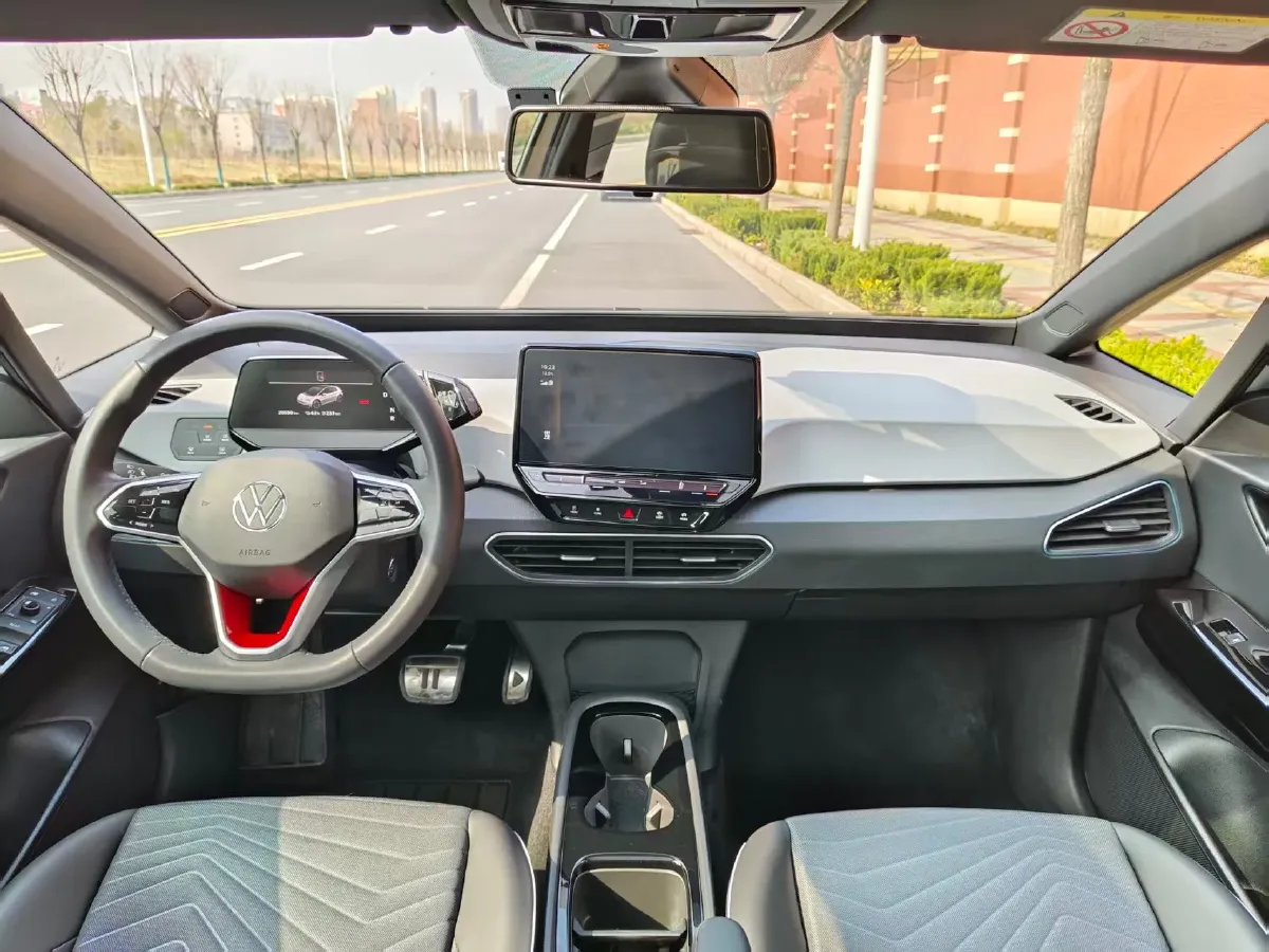 2023 Volkswagen ID.3 BEV 52.8KWH,autocango,china used car exporter,china ev exporter,chinese used car exporter,chinese used ev exporter