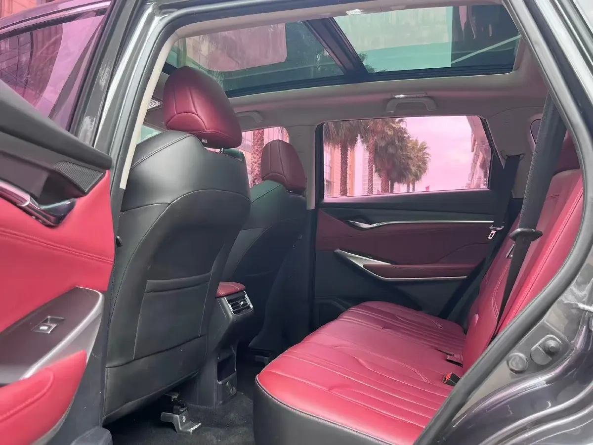 2020 ChangAn CS75 Plus 1.5T 178HP L4 6AT,autocango,china used car exporter,china ev exporter,chinese used car exporter,chinese used ev exporter