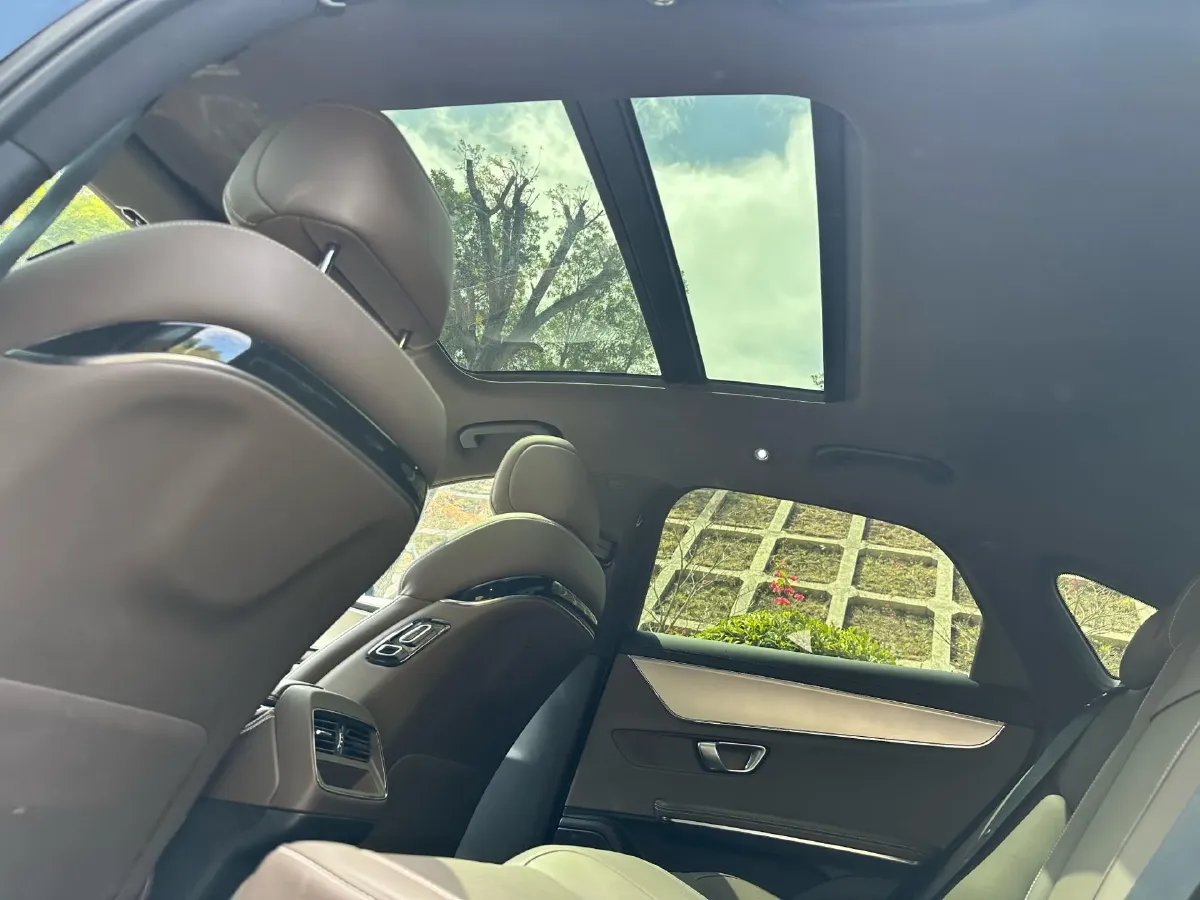 2020 WEY VV7 2.0T 227HP L4 7DCT PHEV,autocango,china used car exporter,china ev exporter,chinese used car exporter,chinese used ev exporter