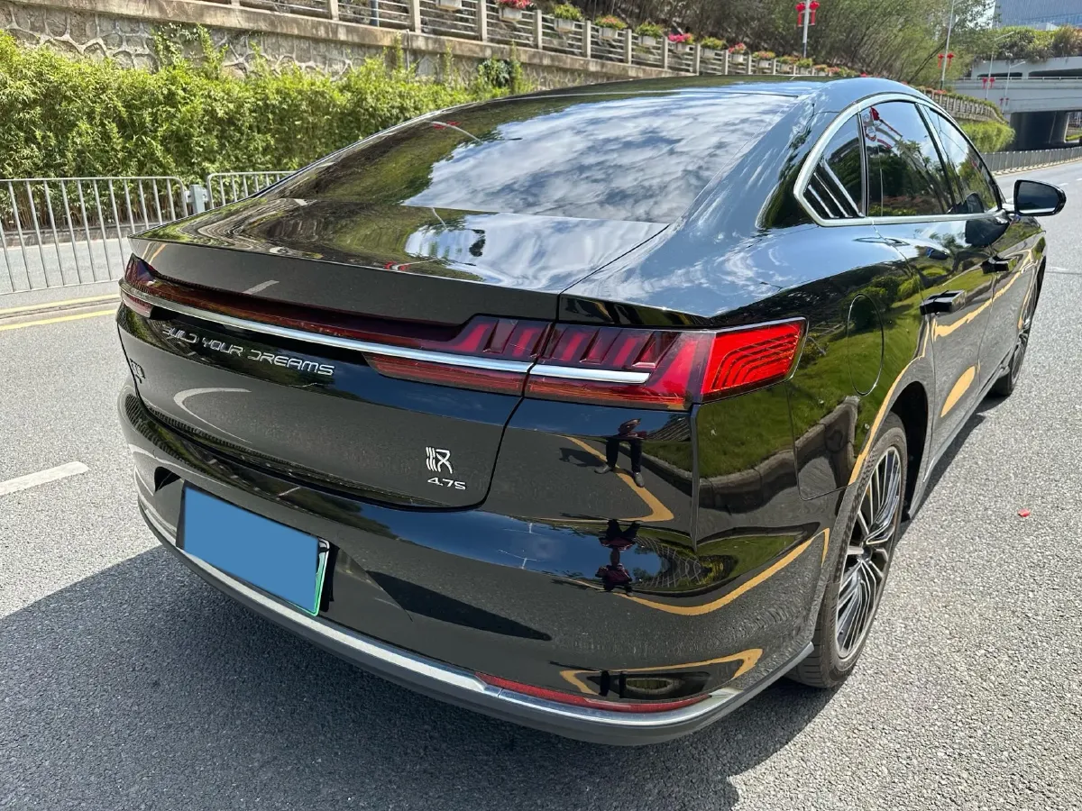 2020 WEY VV7 2.0T 227HP L4 7DCT PHEV,autocango,china used car exporter,china ev exporter,chinese used car exporter,chinese used ev exporter