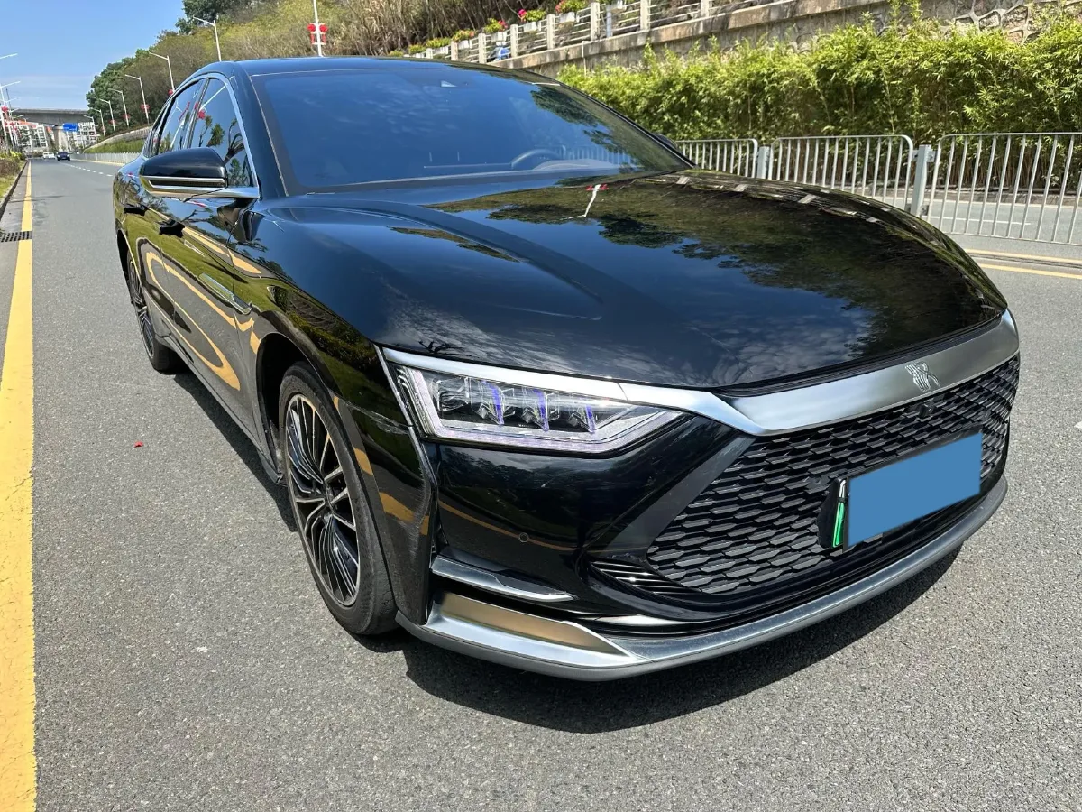 2020 WEY VV7 2.0T 227HP L4 7DCT PHEV,autocango,china used car exporter,china ev exporter,chinese used car exporter,chinese used ev exporter