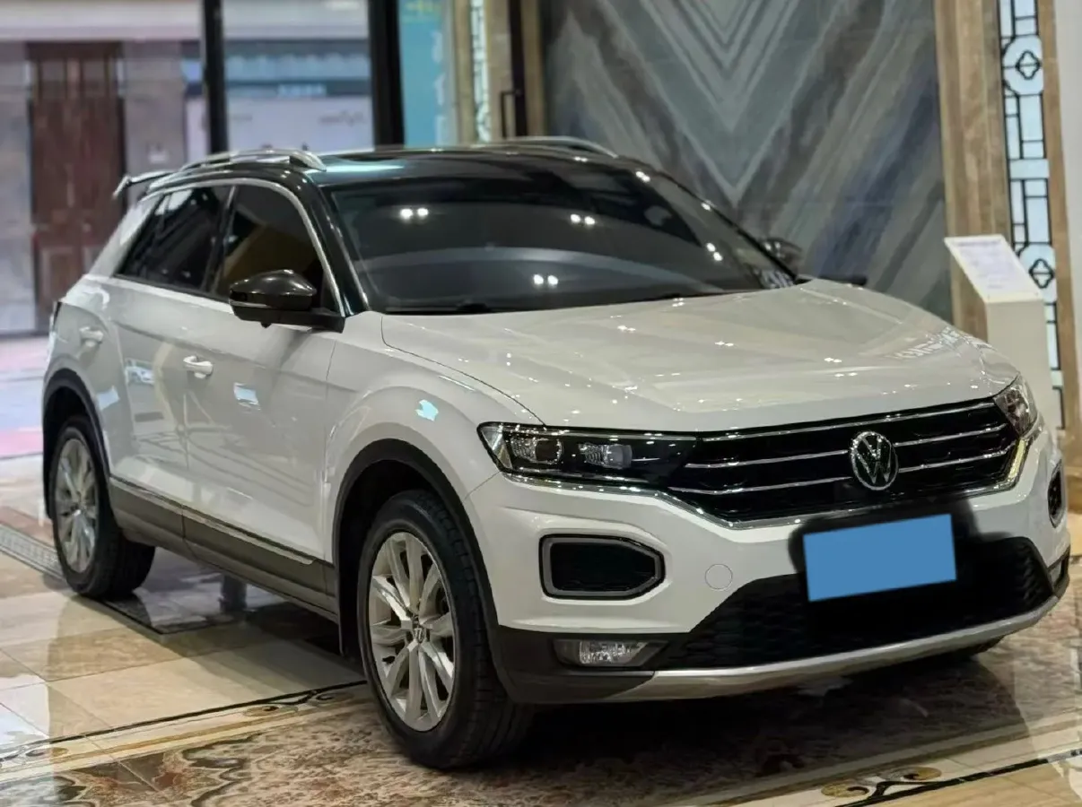 2021 Volkswagen T-Roc 1.4T 150HP L4 7DCT,autocango,china used car exporter,china ev exporter,chinese used car exporter,chinese used ev exporter