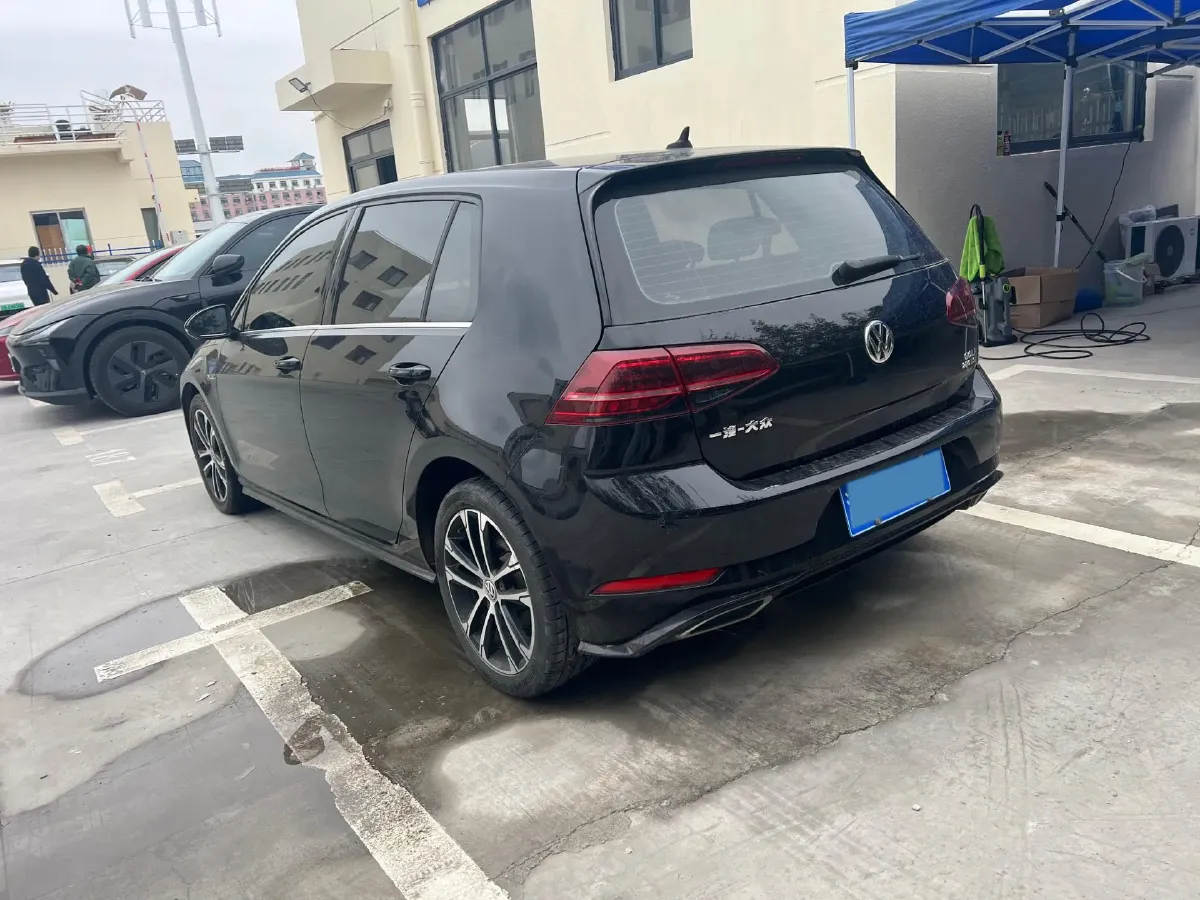 2019 BYD Song MAX 1.5T 160HP L4 6DCT PHEV 15.98KWH,autocango,china used car exporter,china ev exporter,chinese used car exporter,chinese used ev exporter