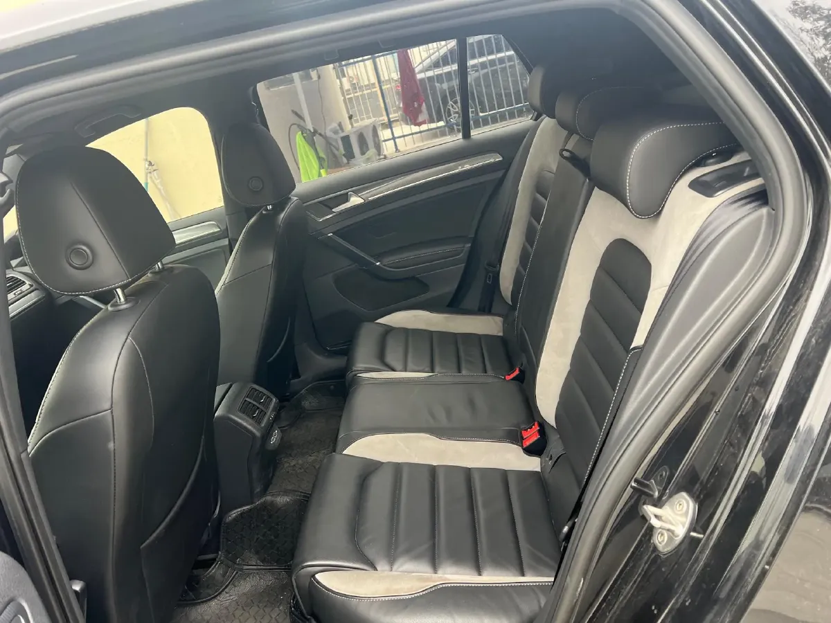 2019 BYD Song MAX 1.5T 160HP L4 6DCT PHEV 15.98KWH,autocango,china used car exporter,china ev exporter,chinese used car exporter,chinese used ev exporter