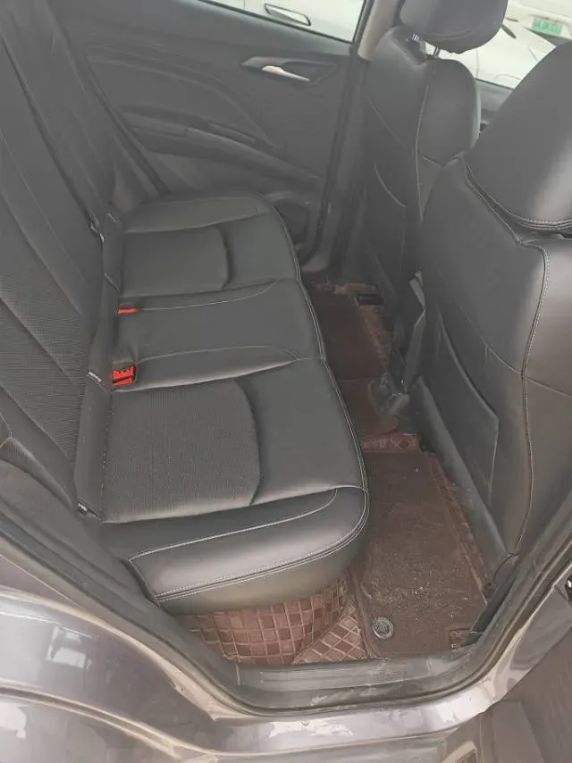 2022 ChangAn Oshan X7 Plus 1.5T 188HP L4 7DCT,autocango,china used car exporter,china ev exporter,chinese used car exporter,chinese used ev exporter