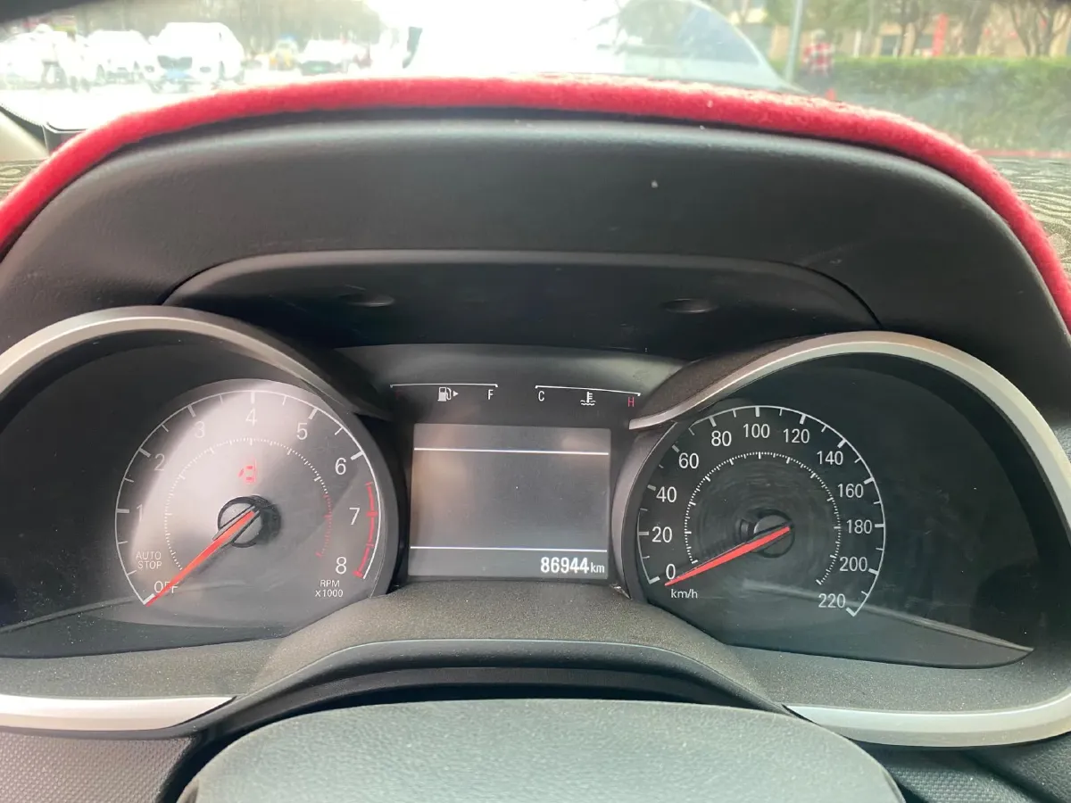 2019 Chevrolet Monza 1.0T 125HP L3 6DCT,autocango,china used car exporter,china ev exporter,chinese used car exporter,chinese used ev exporter