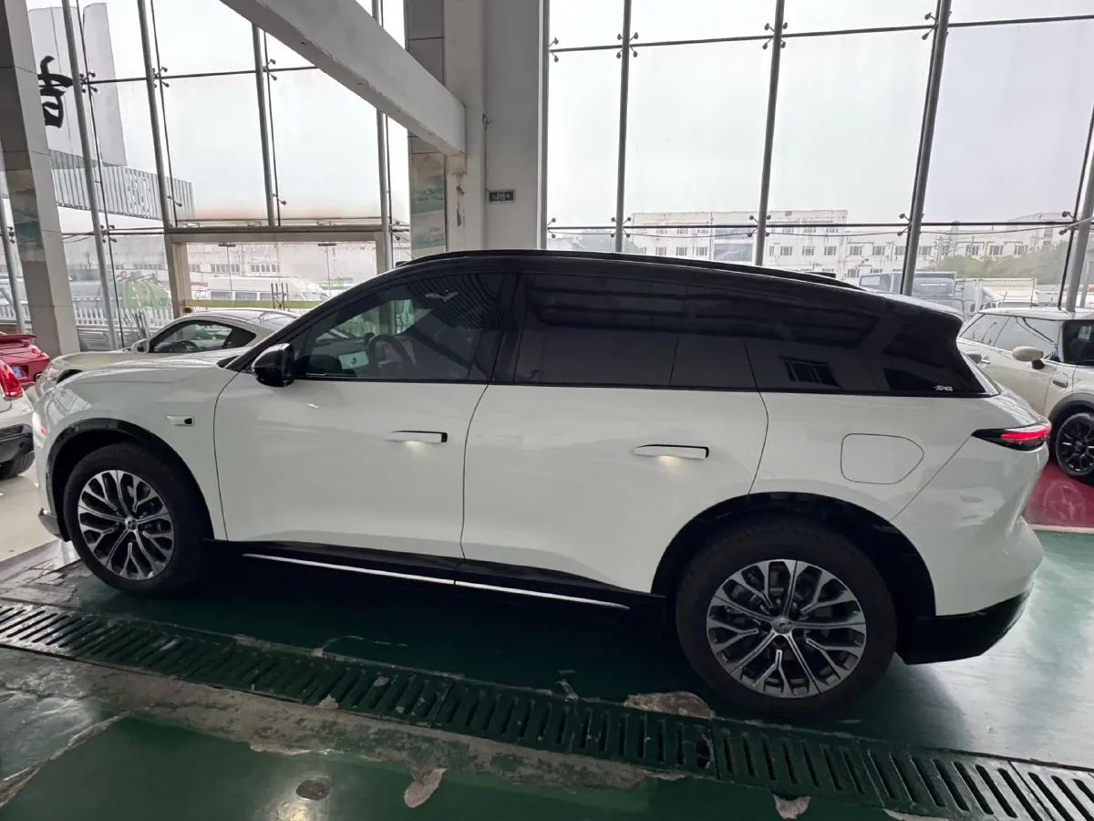 2025 NIO ES6 BEV,autocango,china used car exporter,china ev exporter,chinese used car exporter,chinese used ev exporter