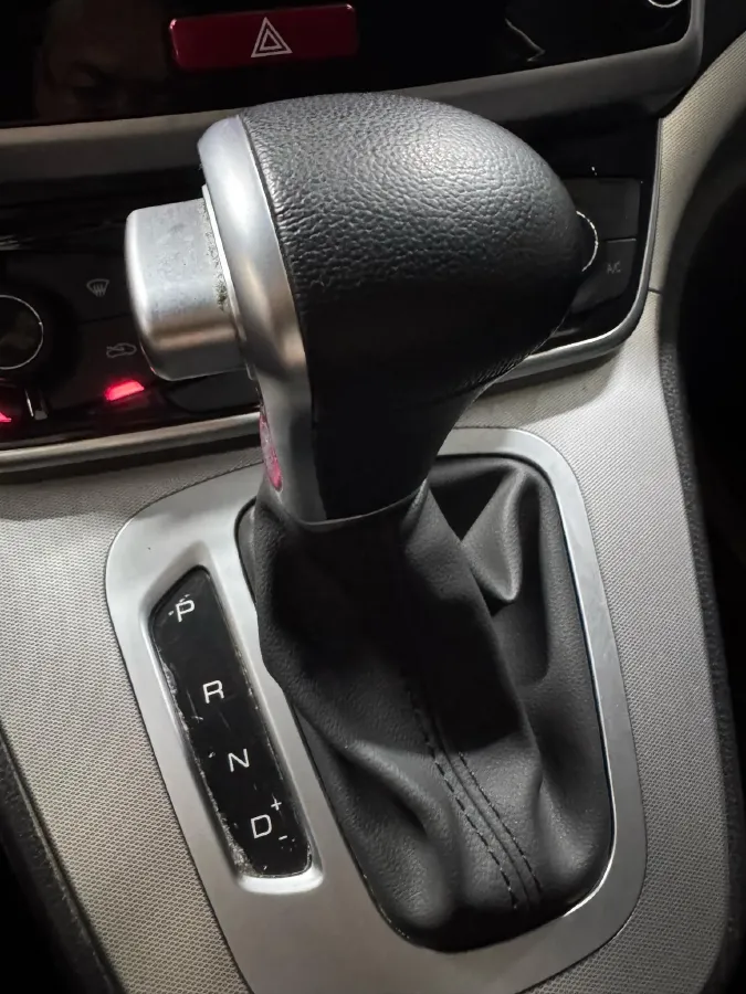 2019 Haval M6 1.5T 150HP L4 7DCT,autocango,china used car exporter,china ev exporter,chinese used car exporter,chinese used ev exporter