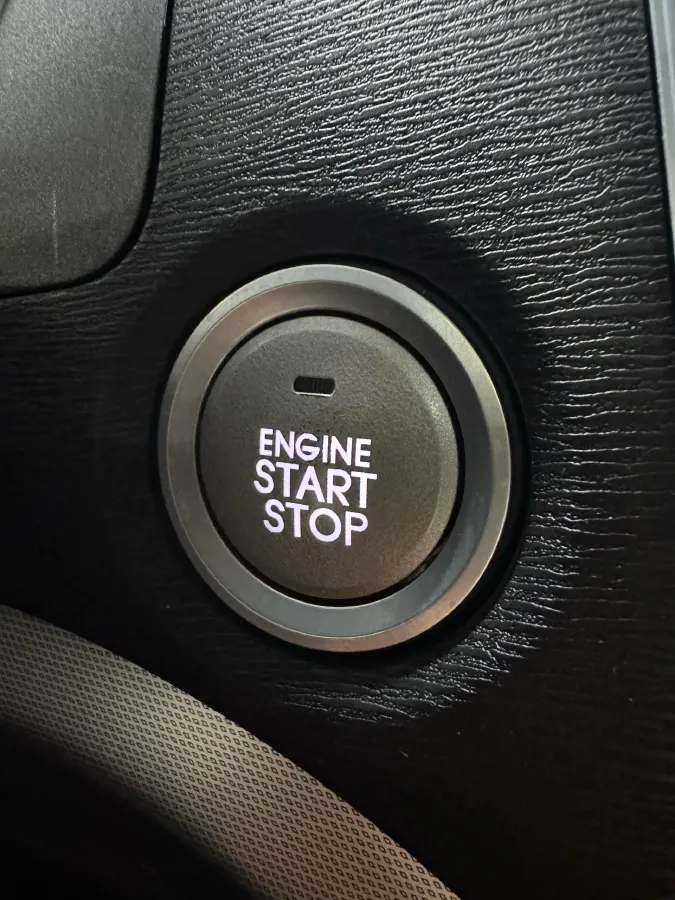 2019 Haval M6 1.5T 150HP L4 7DCT,autocango,china used car exporter,china ev exporter,chinese used car exporter,chinese used ev exporter