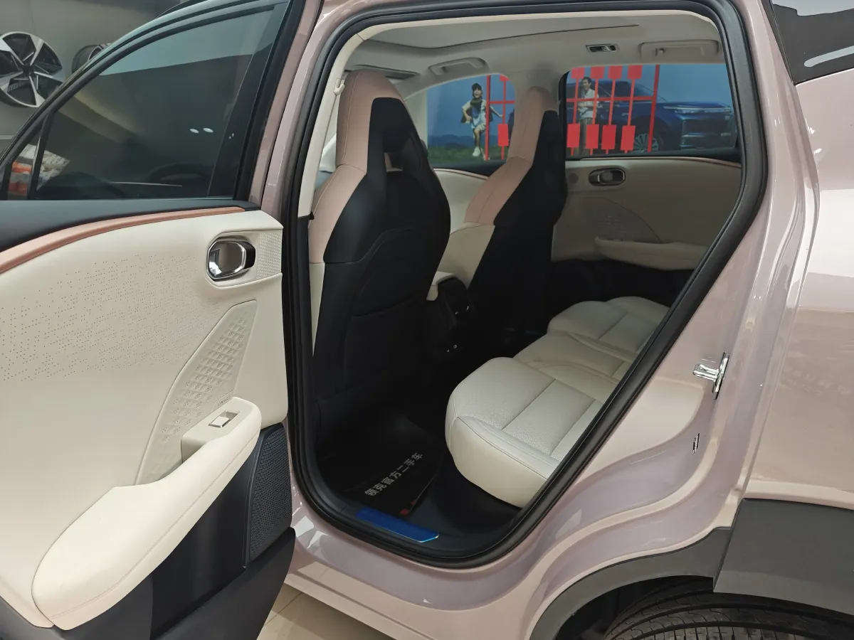 2025 LYNK&CO 06 1.5T 181HP L4 7DCT,autocango,china used car exporter,china ev exporter,chinese used car exporter,chinese used ev exporter